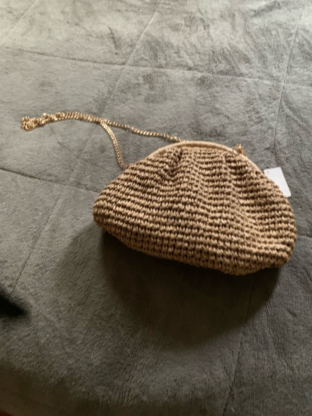 Reign Boutique Straw Weave Clutch Gold Chain Shoulder Strap NWT - Picture 2 of 3